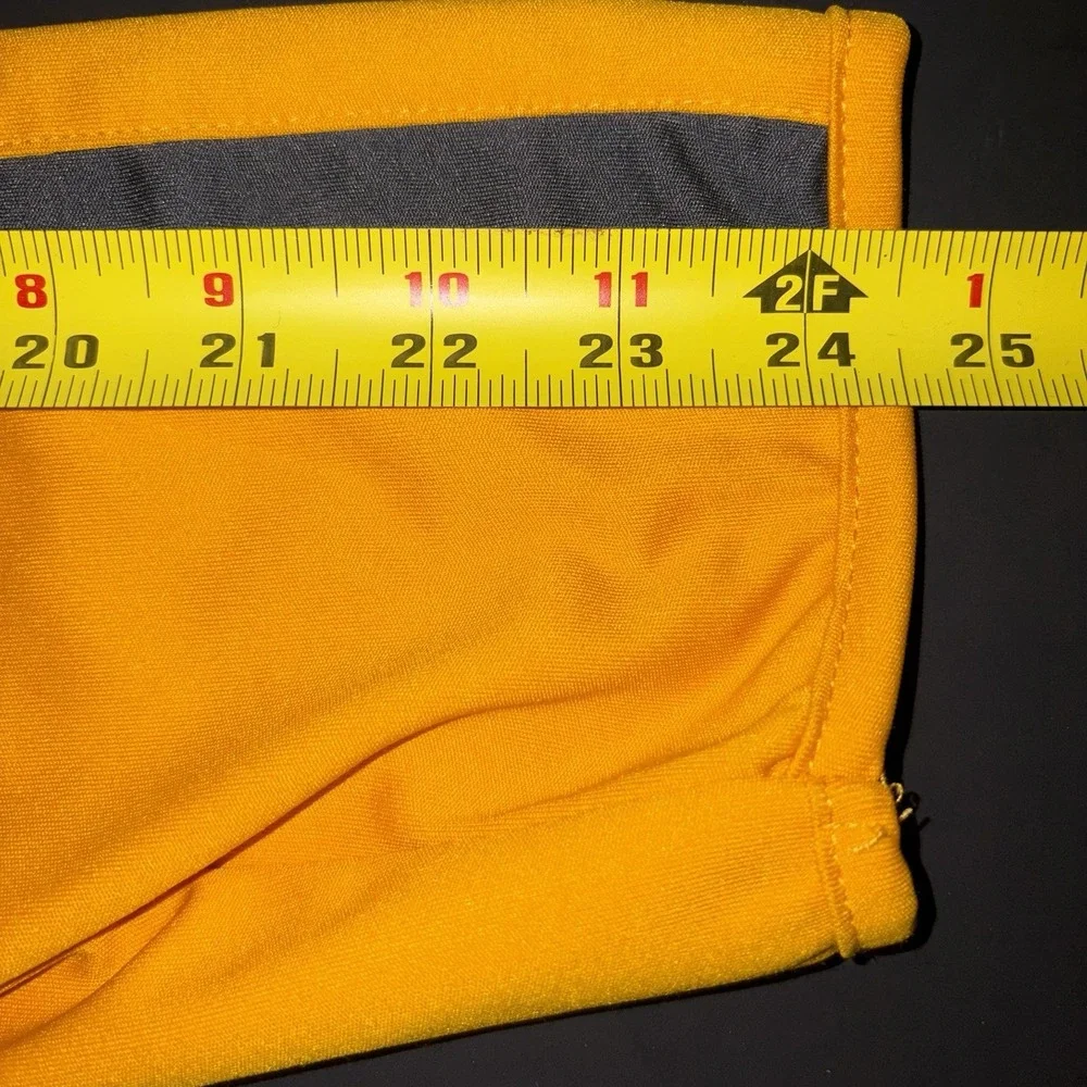 Union Pacific 1/4 Zip Pullover Jacket W/patch   Yellow Pockets XL RAILROAD Train